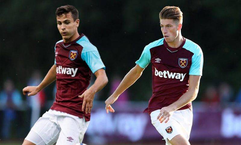 家赢得了首 家赢得了首